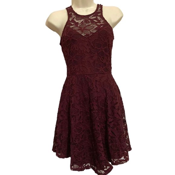 Material Girl Womens Dress Mini Fit & Flare Burgundy Lace Embroidered Stretch - Picture 1 of 4